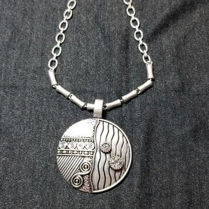 New Seasons necklace